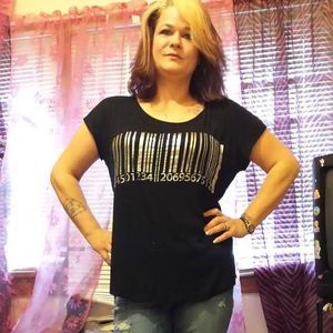 Meet your Posher, Cynthia